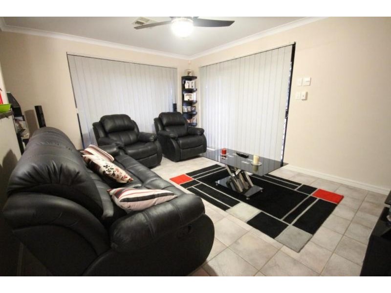 40 Phoenix Drive, Kenwick WA 6107