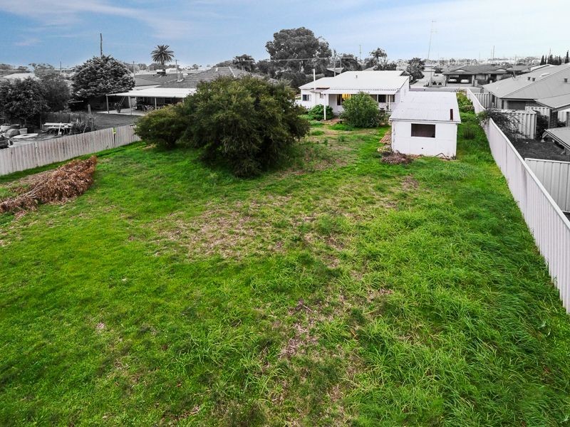 47 Station Street, Cannington WA 6107