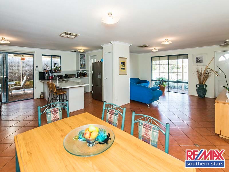 141 Harpenden Street, Huntingdale WA 6110