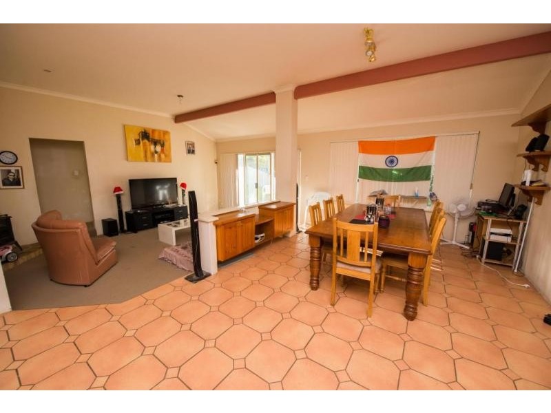 42 Eucalyptus Boulevard, Canning Vale WA 6155