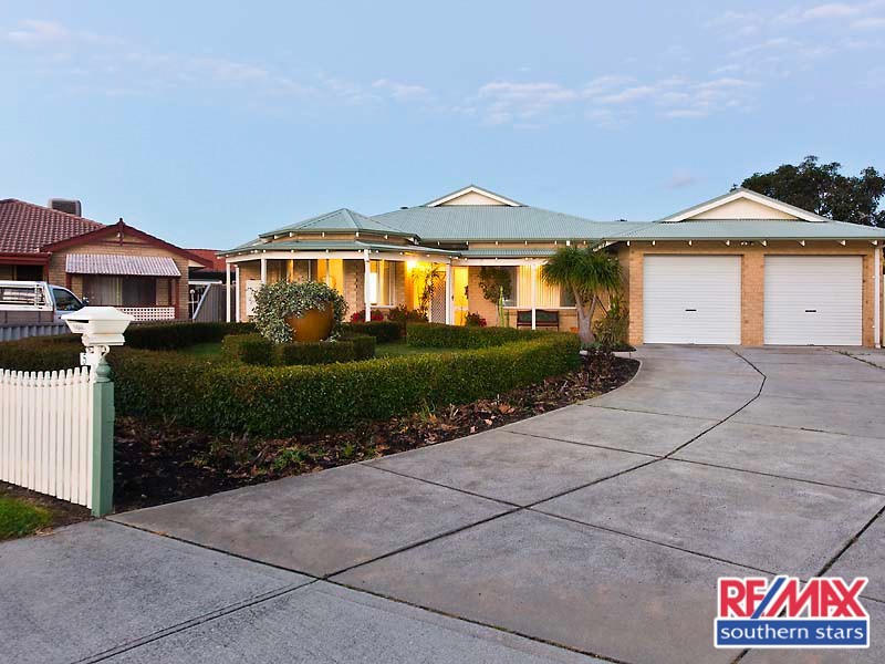 5 Mercy Mews, Queens Park WA 6107