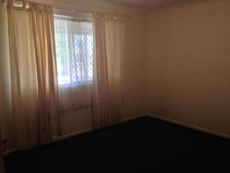 4 Pollit Close, Armadale WA 6112