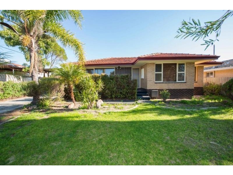 13 Sullivan Street, Beckenham WA 6107