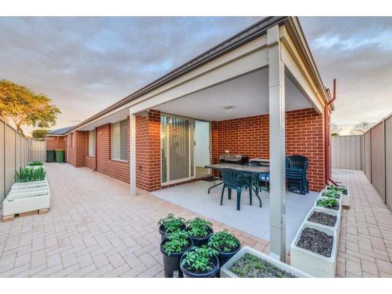 92 George Way, Cannington WA 6107
