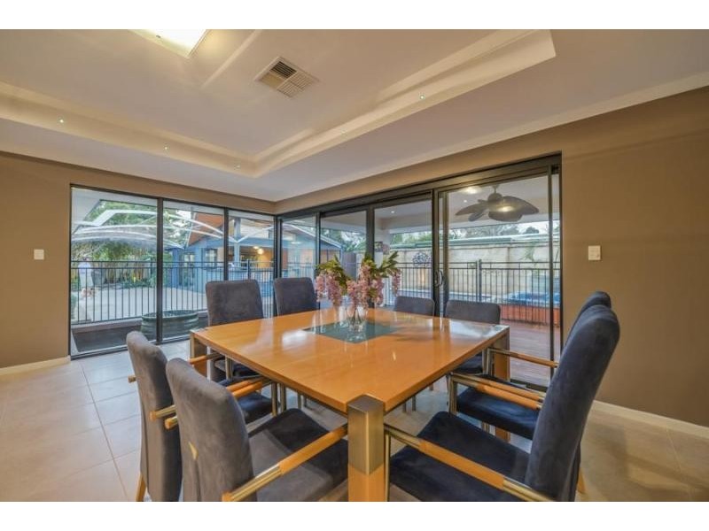 42 Sydenham Street, Beckenham WA 6107