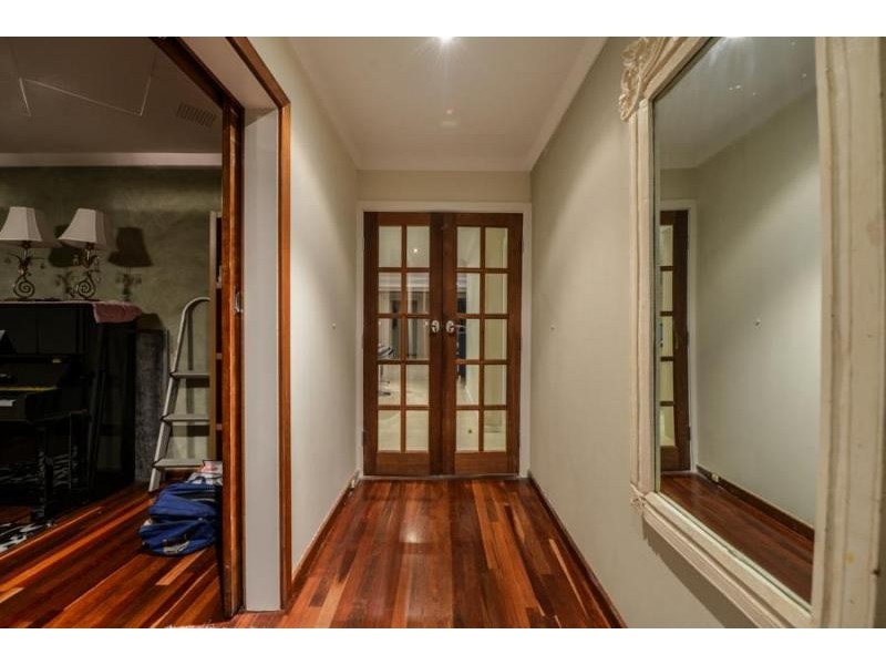 42 Sydenham Street, Beckenham WA 6107