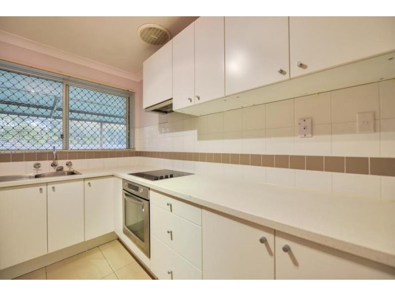 9 Watsonia Street, Maddington WA 6109