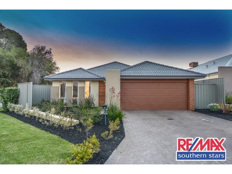 2 Wannell Street, Queens Park WA 6107