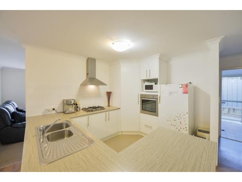 2 Wannell Street, Queens Park WA 6107