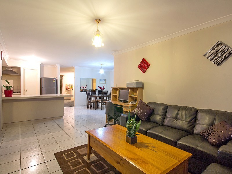 260 William Street, Beckenham WA 6107