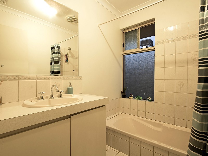 260 William Street, Beckenham WA 6107