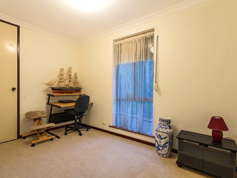 187 Lewis Road, Forrestfield WA 6058