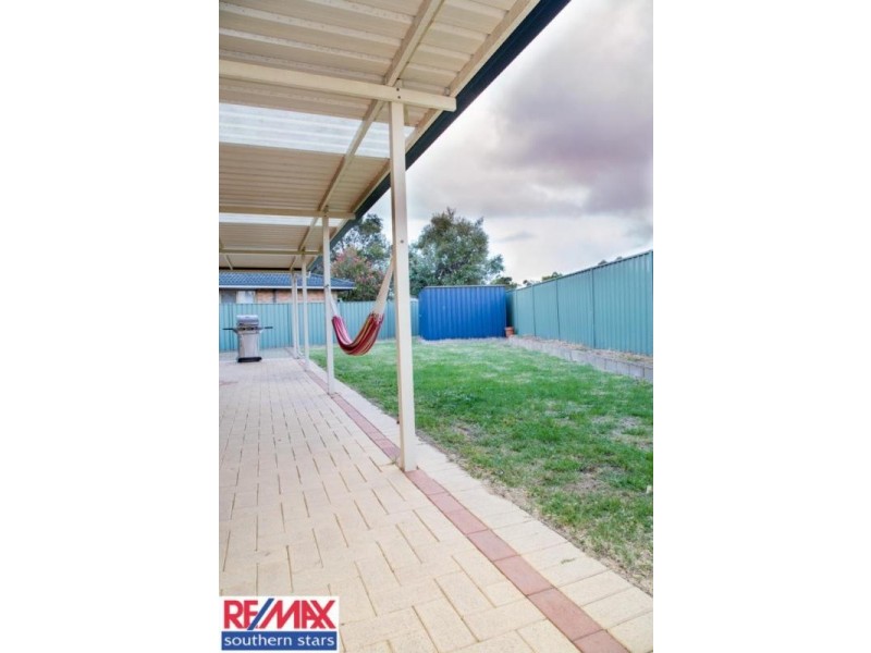 9 Peace Ct, Maddington WA 6109