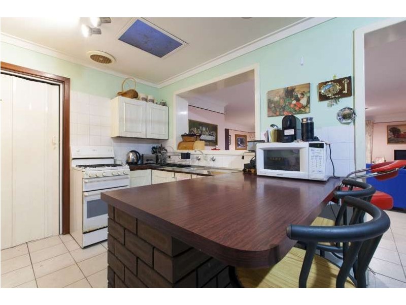 14 Glamorgan Street, East Cannington WA 6107