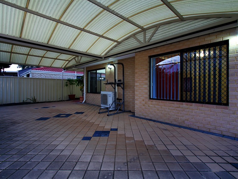 6 Daly Circle, Langford WA 6147