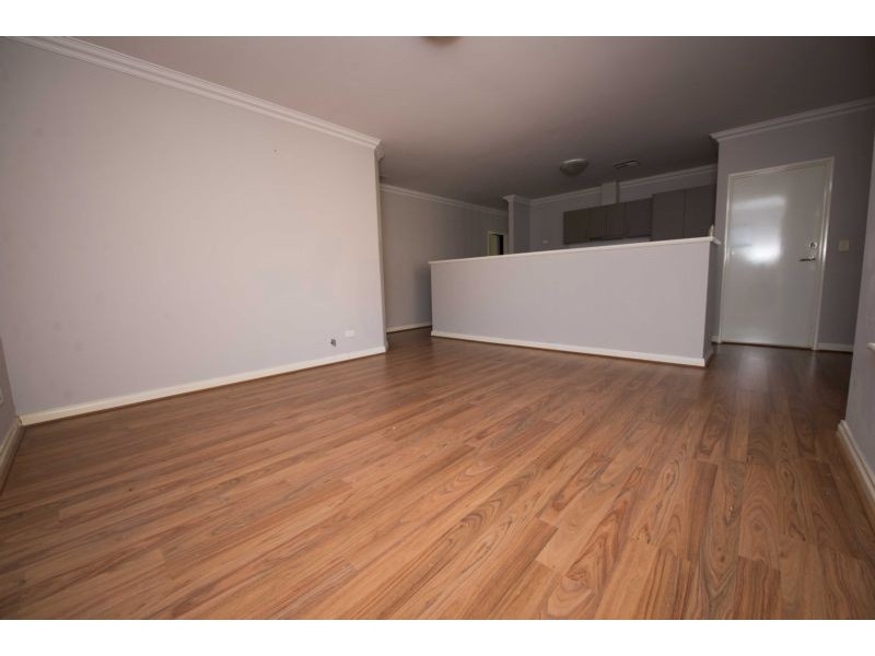 1/62-64 George Way, Cannington WA 6107