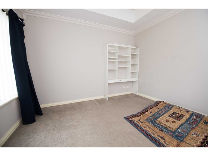 1/62-64 George Way, Cannington WA 6107