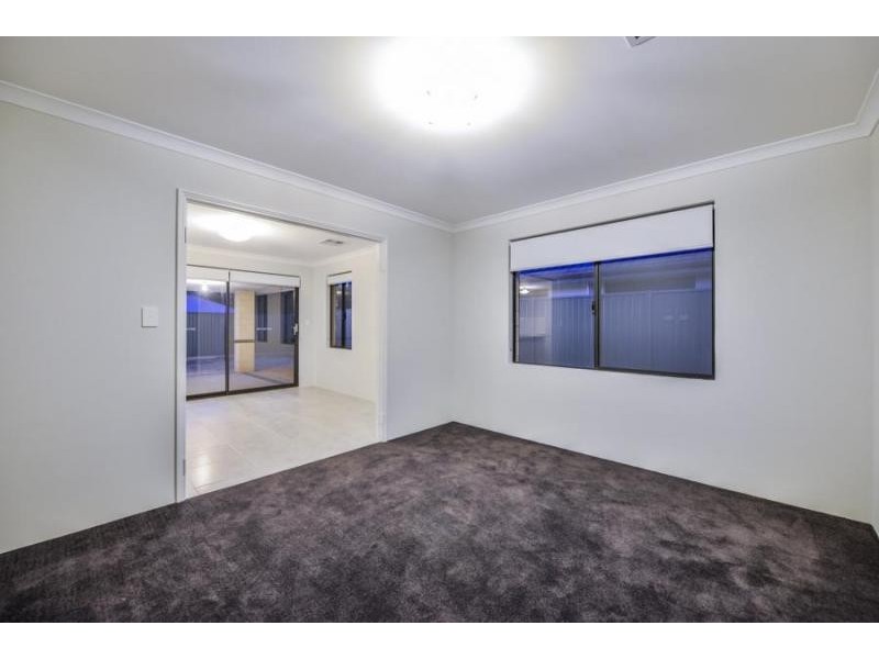 6 Maya Crescent, Forrestfield WA 6058