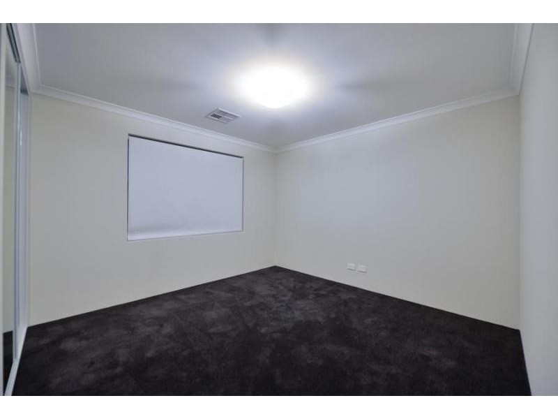 6 Maya Crescent, Forrestfield WA 6058