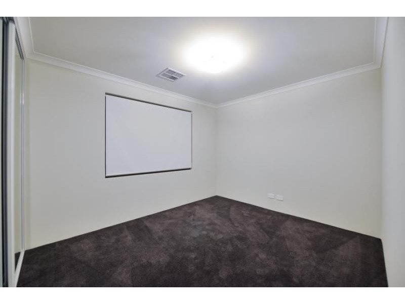 6 Maya Crescent, Forrestfield WA 6058