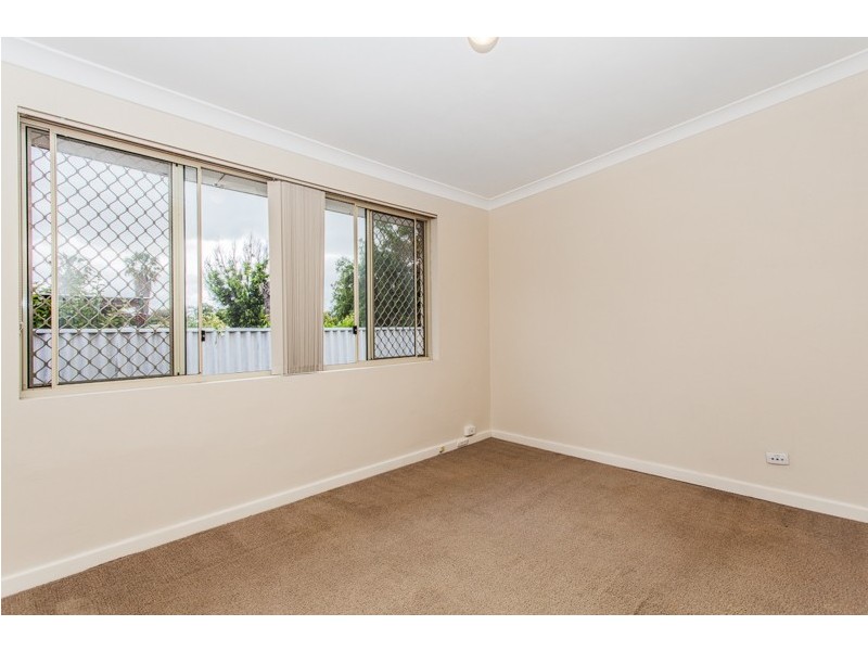 10 Crossford Street, Thornlie WA 6108