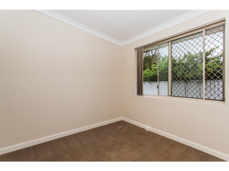 10 Crossford Street, Thornlie WA 6108