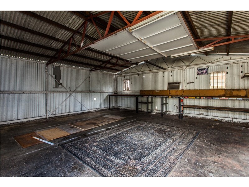 10 Crossford Street, Thornlie WA 6108