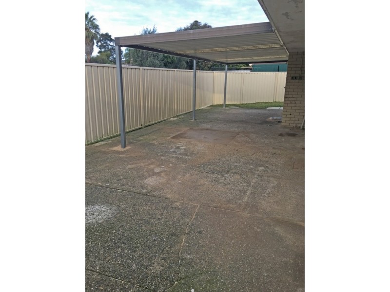 113 Fifth Road, Armadale WA 6112