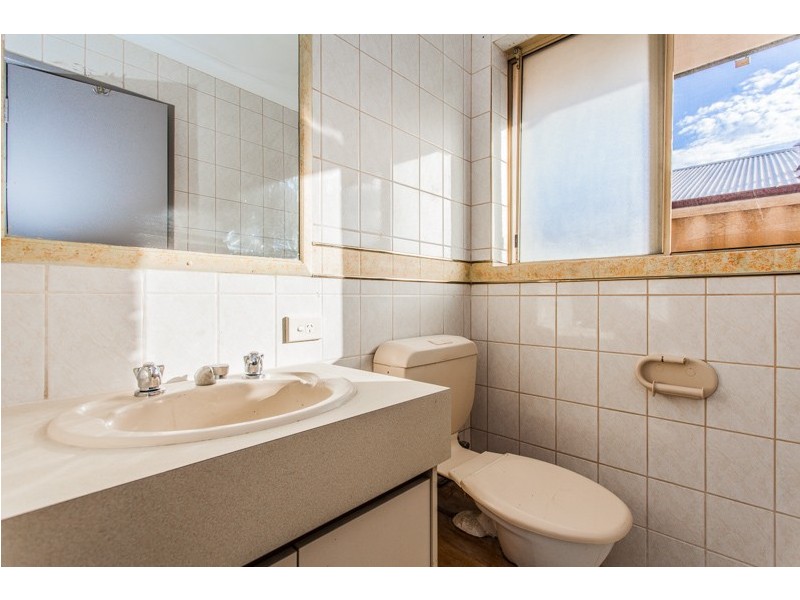 19 Kirin Way, Maddington WA 6109