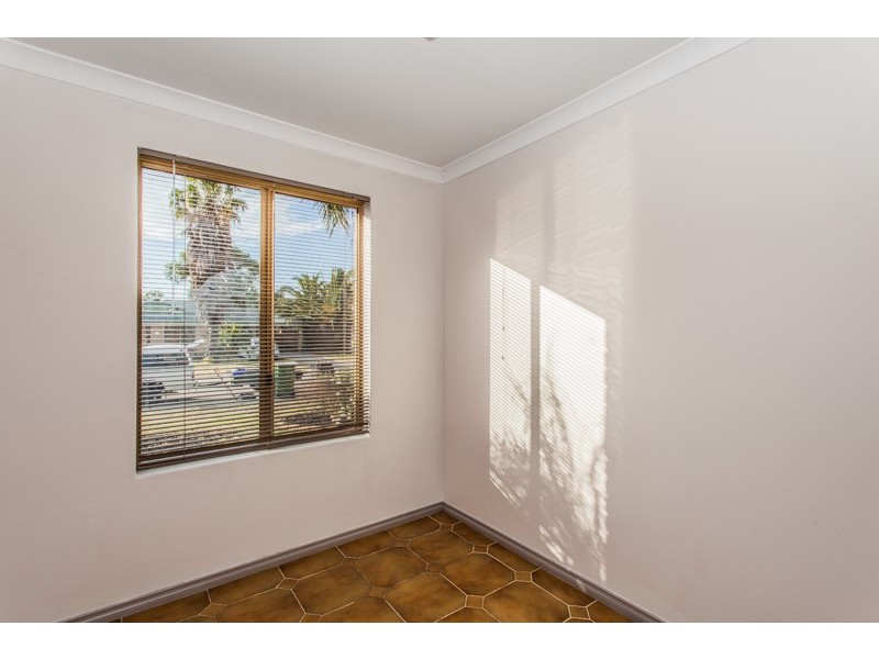 19 Kirin Way, Maddington WA 6109