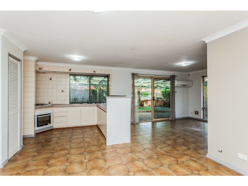 19 Kirin Way, Maddington WA 6109