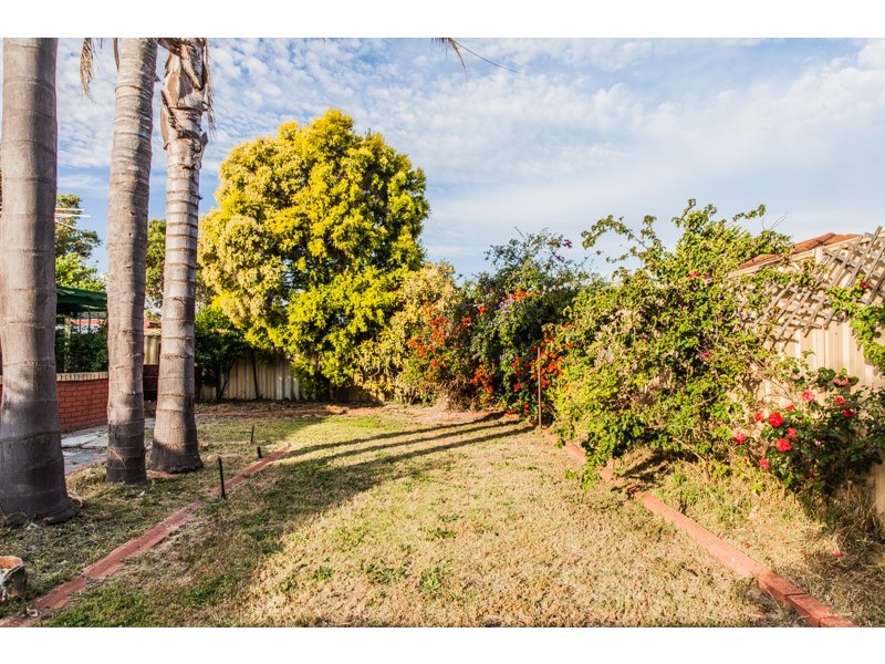 19 Kirin Way, Maddington WA 6109