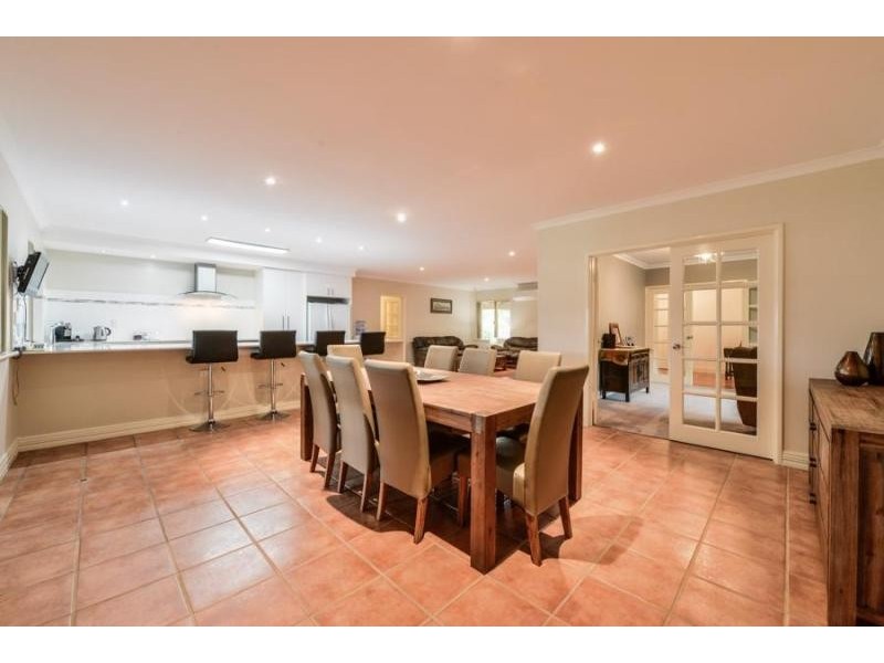 70 Dale Place, Orange Grove WA 6109