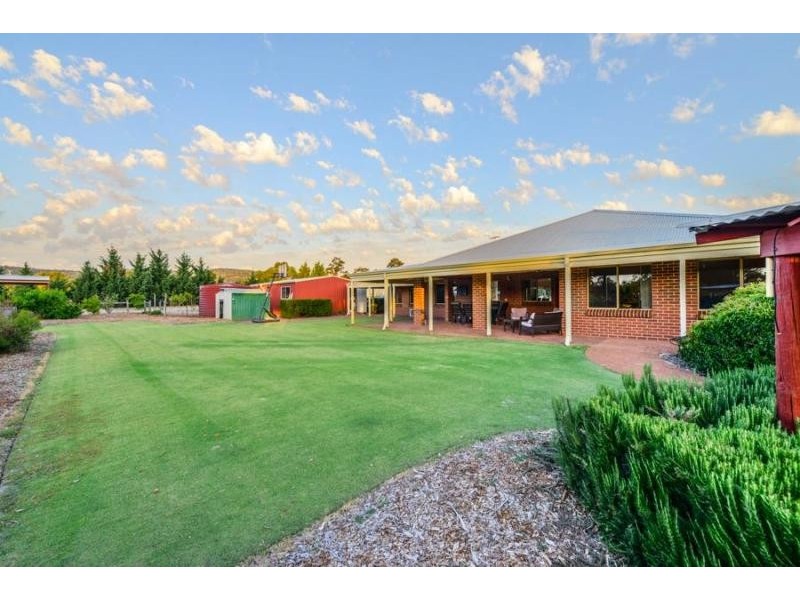 70 Dale Place, Orange Grove WA 6109