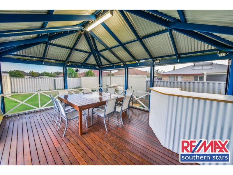 8 Quondong Close, Kenwick WA 6107
