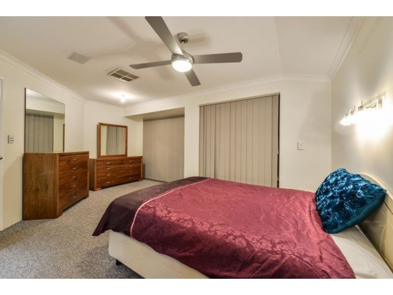8 Quondong Close, Kenwick WA 6107