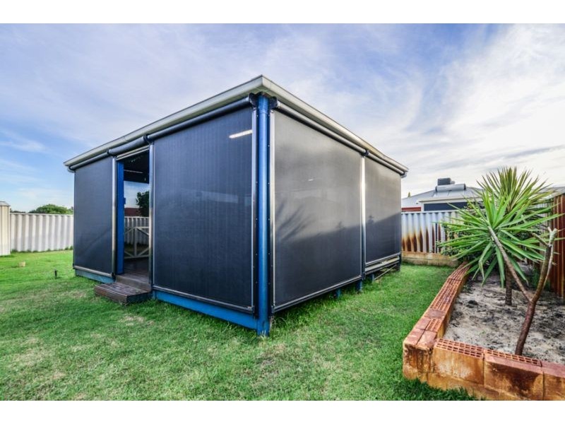 8 Quondong Close, Kenwick WA 6107
