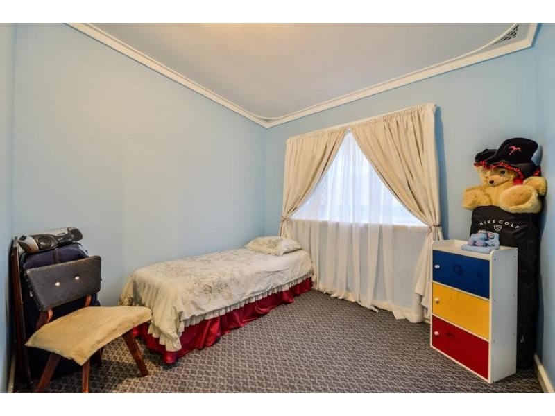 63 Crandon Street, Gosnells WA 6110