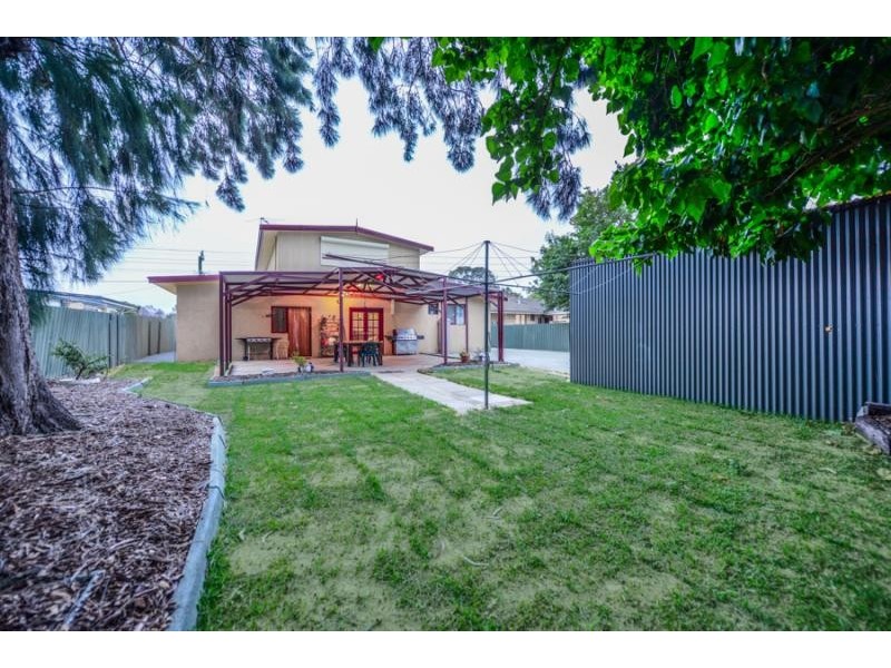 63 Crandon Street, Gosnells WA 6110
