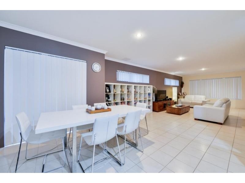 1/147 Kooyong Road, Rivervale WA 6103