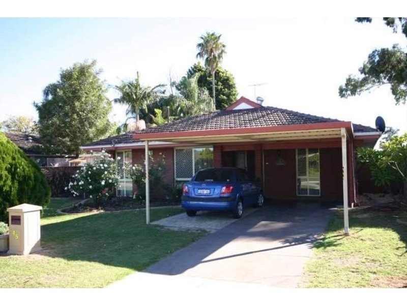 45 Lunar Way, Beckenham WA 6107