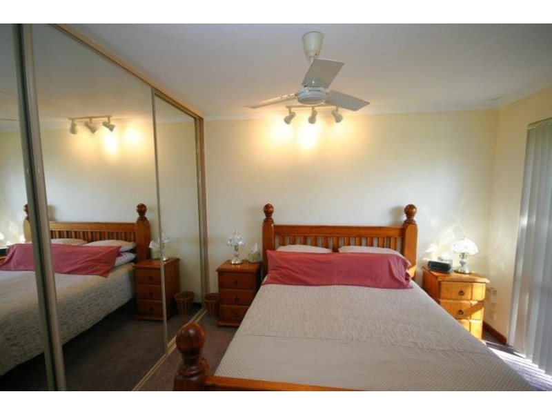 45 Lunar Way, Beckenham WA 6107