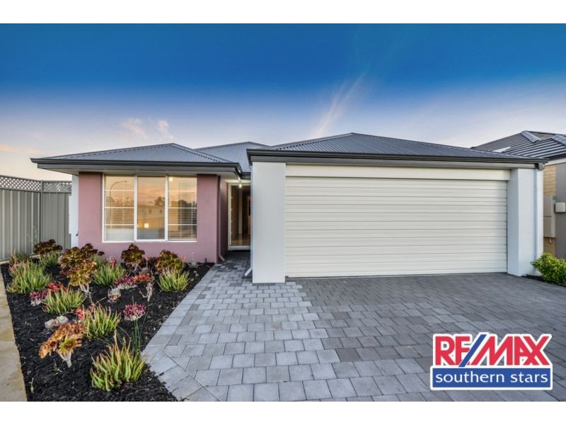 2 Serisier Parkway, Queens Park WA 6107