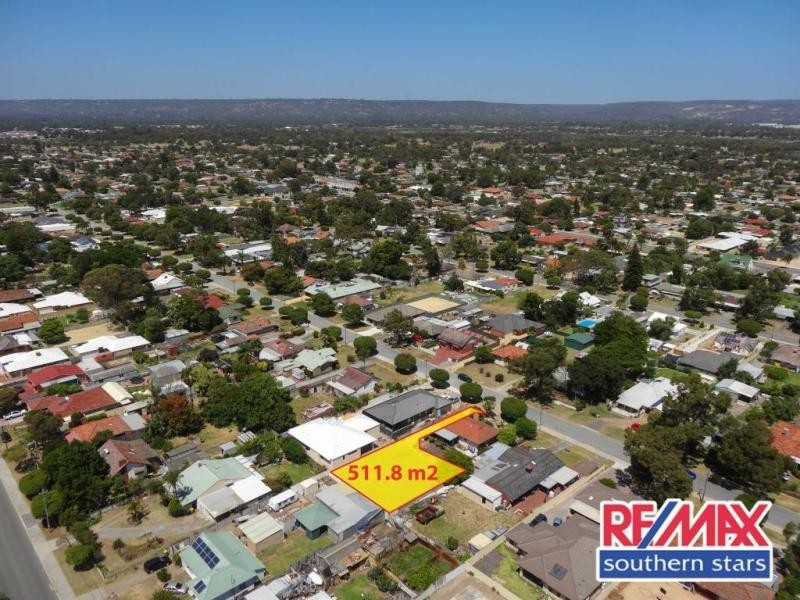 15b Celebration Street, Beckenham WA 6107