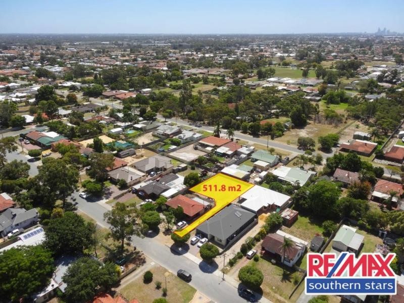 15b Celebration Street, Beckenham WA 6107