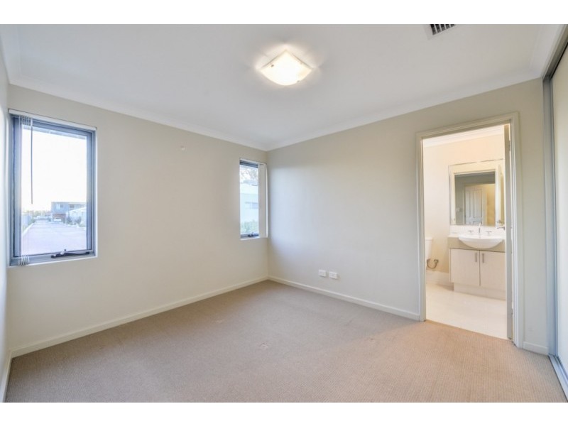 6/158 George Street, Queens Park WA 6107