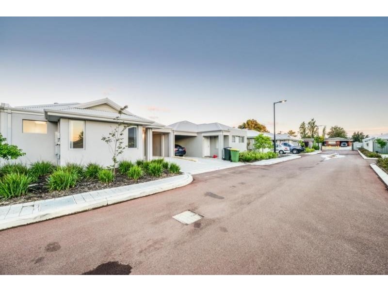 6/158 George Street, Queens Park WA 6107