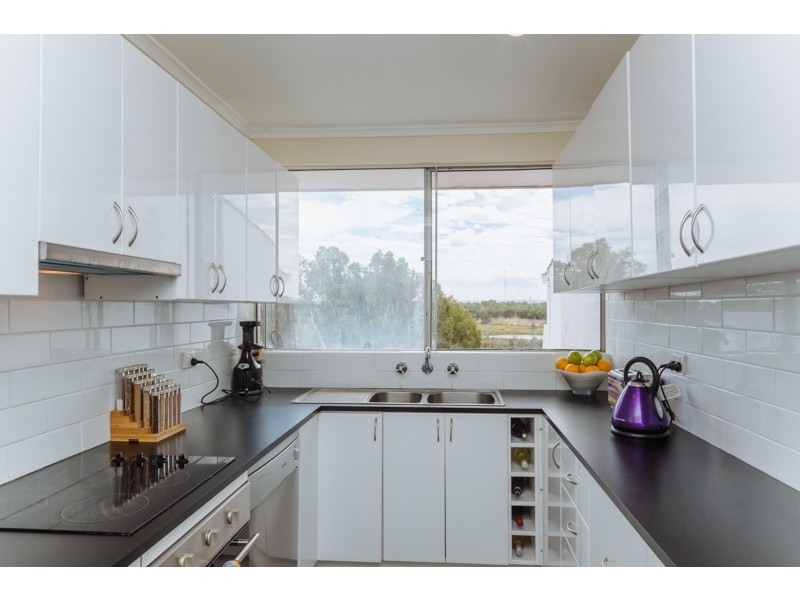 123/12 Wall Street, Maylands WA 6051