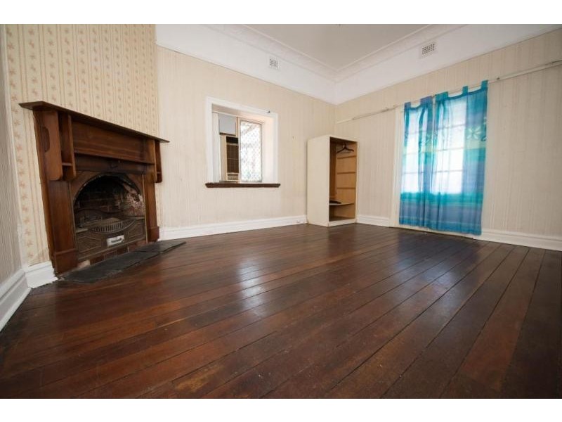 89 Crawford Street, East Cannington WA 6107