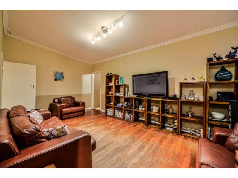 49 Helm Street, Maddington WA 6109